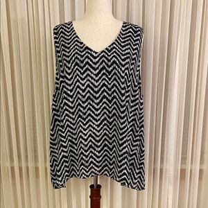 Cato Black and White Zigzag Blouse